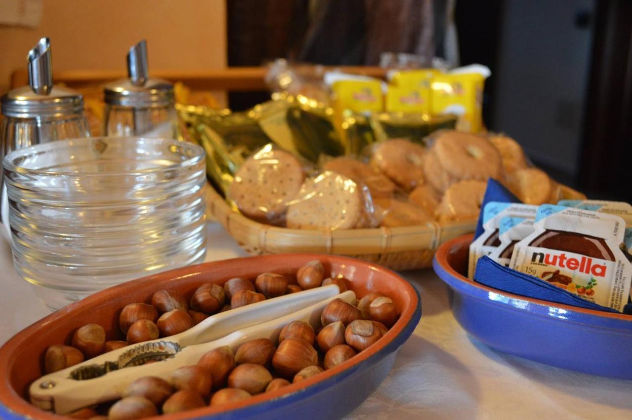 Agriturismo Cascina Rabalot Diano dʼAlba Eksteriør bilde