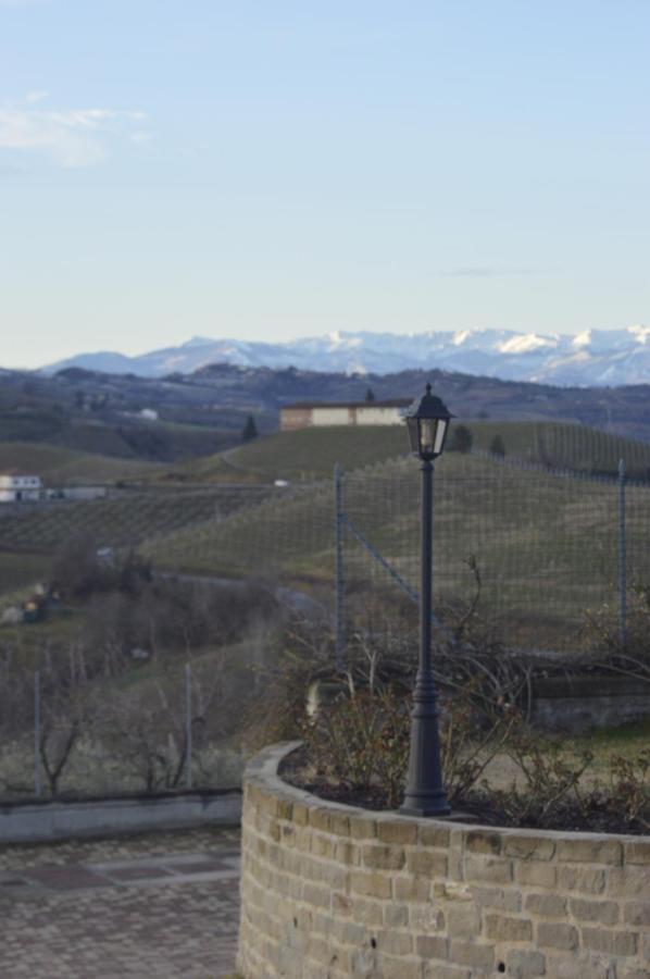 Agriturismo Cascina Rabalot Diano dʼAlba Eksteriør bilde